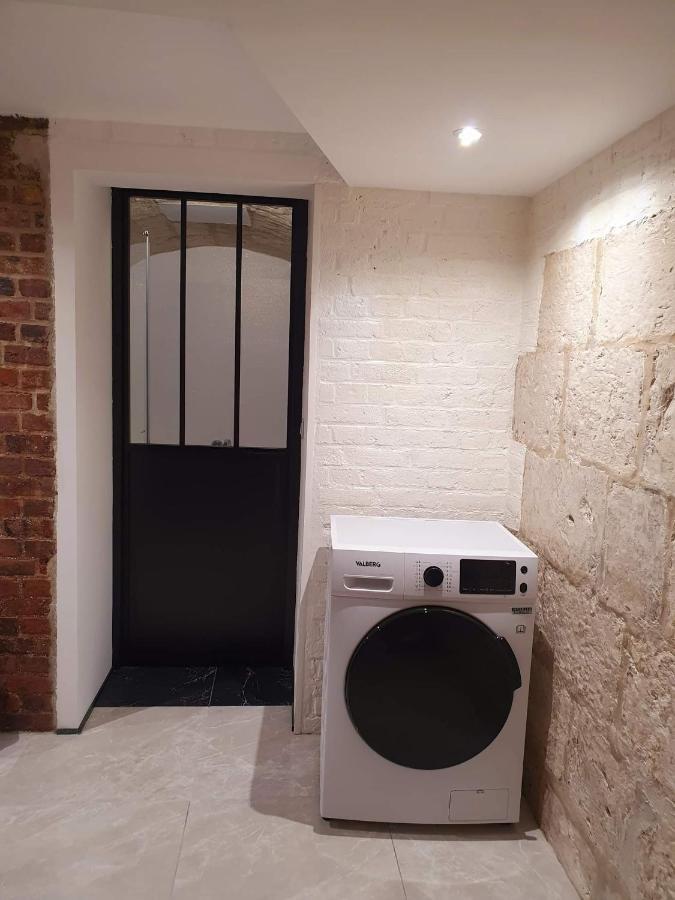 Appartamento LA FORTERESSE - Jacuzzi/Sauna - Centre Historique Rouen Esterno foto