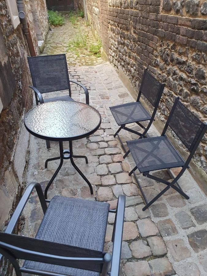 Appartamento LA FORTERESSE - Jacuzzi/Sauna - Centre Historique Rouen Esterno foto